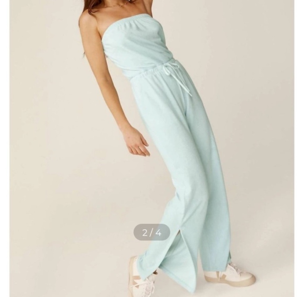 Beyond Yoga St Tropez Jumpsuit in tropical waters blue - Picture 2 of 3